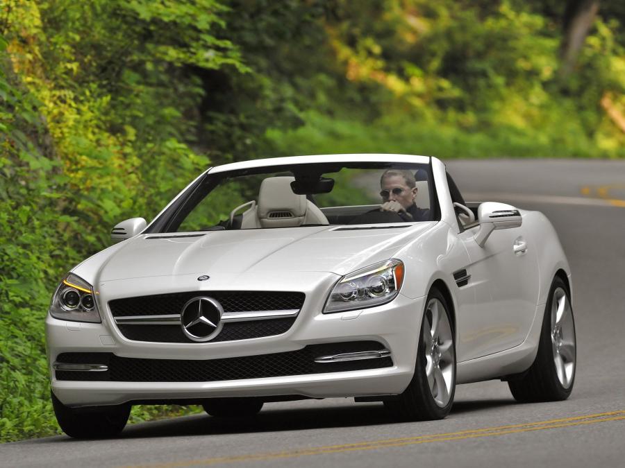  Mercedes-Benz SLK350 2011 года  (US) (фото 13 из 47)